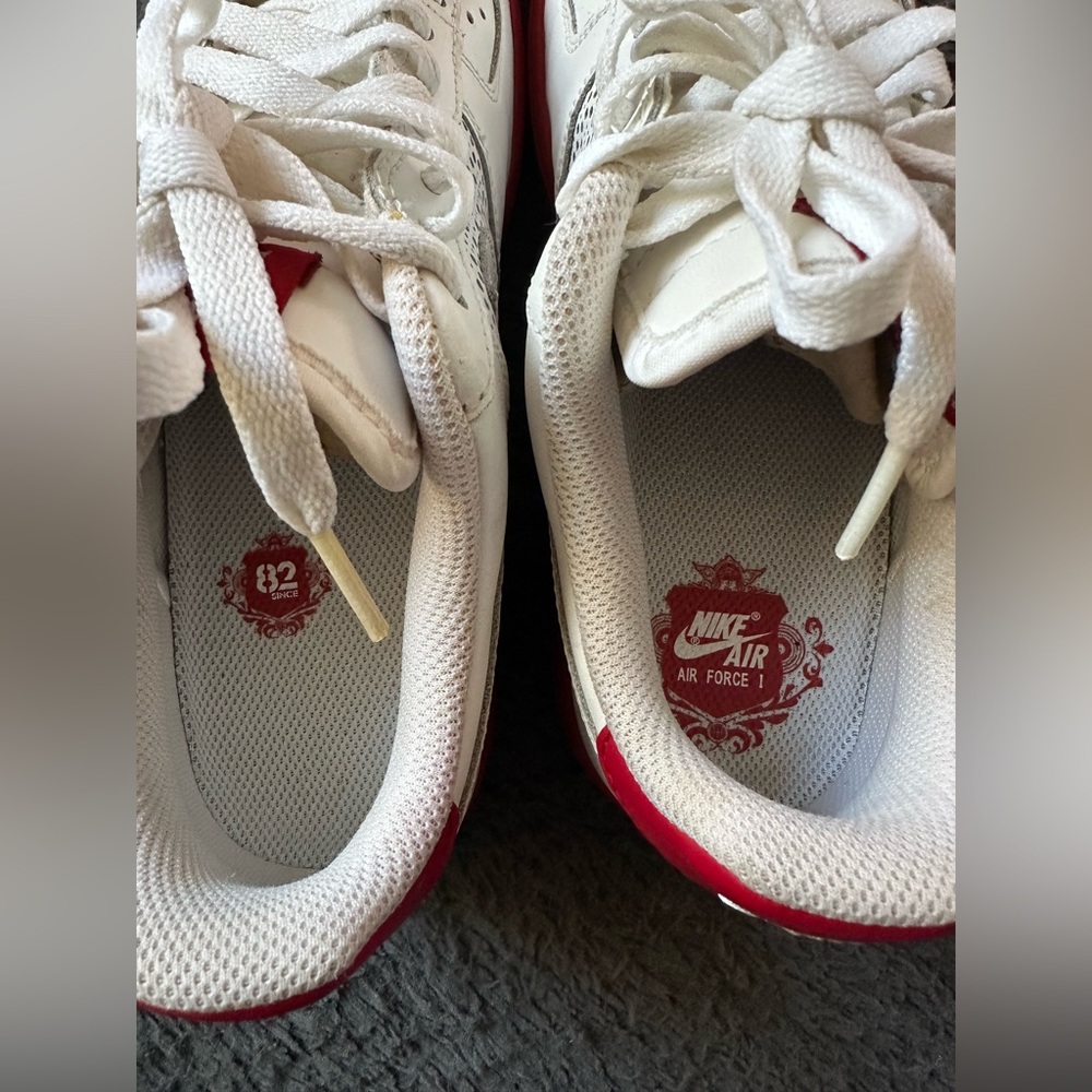 Vintage Nike Air Force 1 AF1 '07 White Varsity Red Youth Size 6.5 - Picture 5 of 15